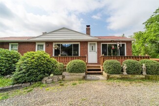 231 Barton Rd, Apalachin, NY 13732