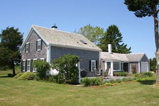 31 Butlers Cove Rd, Edgartown, MA 02539