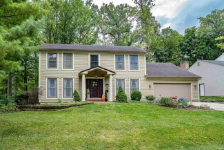 9809 Woodstream Dr, Fort Wayne, IN 46804
