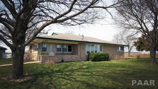 2223 N Stone School Rd, Elmwood, IL 61529