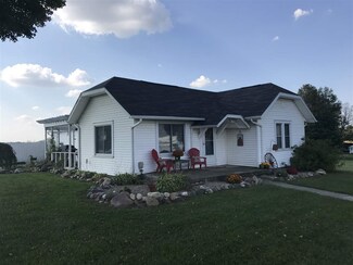 17049 Linden Rd, Argos, IN 46501