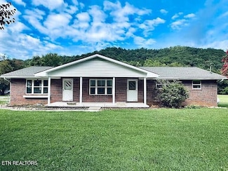 104 Dunn Way, Cosby, TN 37722