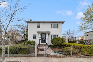 155 Grove St, Providence, RI 02909