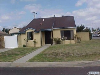 8555 Adoree St, Downey, CA 90242