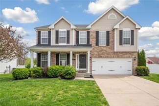 208 Bayberry Dr, Fairview Heights, IL 62208