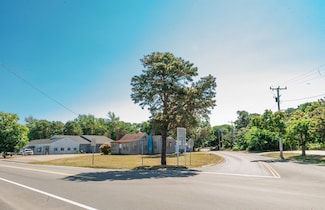 71 Main St, Dennis Port, MA 02639