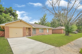 4319 Howcher St, Houston, TX 77047