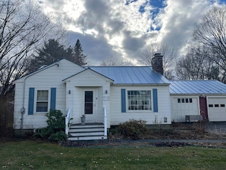 478 Chandler Rd, White River Junction, VT 05001