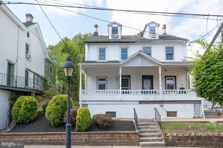 110 N Main St, Spring City, PA 19475
