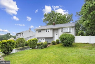 1216 Branch Ln, Glen Burnie, MD 21061