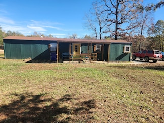 174 Campbell Ln, Iron City, TN 38463
