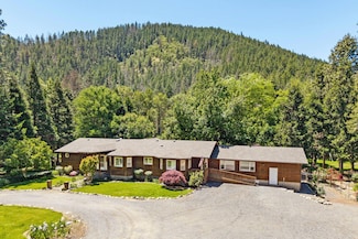 13719 Highway 238, Jacksonville, OR 97530