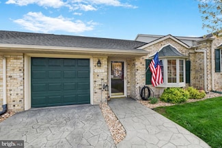 12937 Little Hayden Cir, Hagerstown, MD 21742