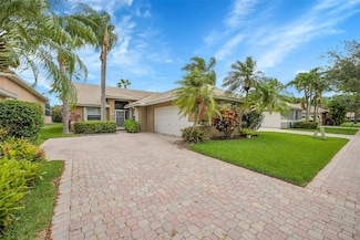 5230 Grande Palm Cir, Delray Beach, FL 33484