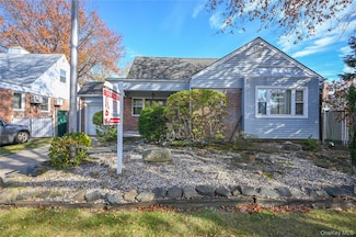 80-48 190th St, Jamaica, NY 11423