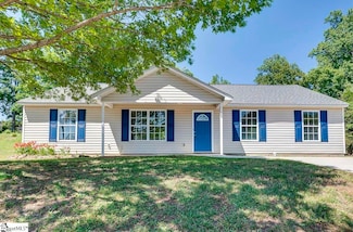 106 Goldfinch Ct, Piedmont, SC 29673