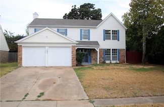102 Wildbriar St, Euless, TX 76039
