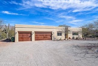 9771 E Kleindale Rd, Tucson, AZ 85749