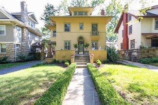 423 W 59th St, Kansas City, MO 64113