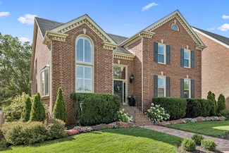 203 Kensington Park, Nashville, TN 37215