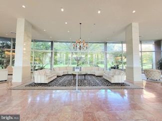4201 Cathedral Ave NW Unit 820E, Washington, DC 20016