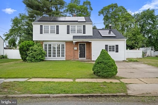 410 S Arthur Dr, Beverly, NJ 08010