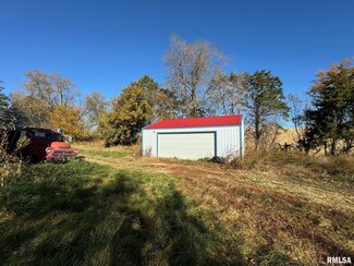 10924 70th St, Olin, IA 52320