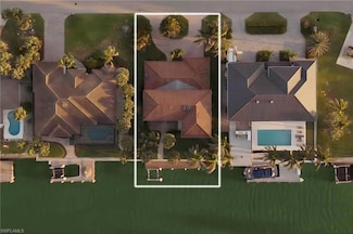 419 Pine Ave, Naples, FL 34108