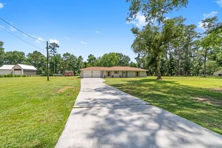 2499 Centerline Rd, Conroe, TX 77384