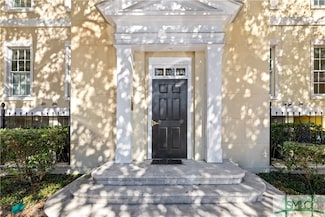 308 W Jones St, Savannah, GA 31401