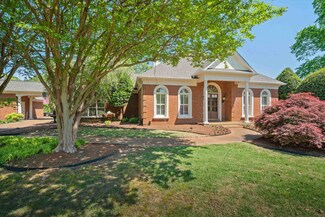 1216 Auburn Woods Dr, Collierville, TN 38017