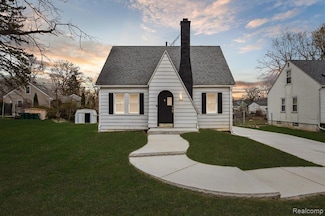 224 N Hewitt Rd, Ypsilanti, MI 48197
