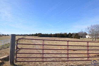 Approx 8630 SW Wanamaker Rd, Wakarusa, KS 66546