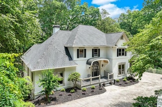2230 Huntingdon Ct, Gainesville, GA 30506
