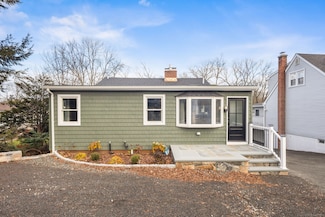 128 Ball Pond Rd, New Fairfield, CT 06812