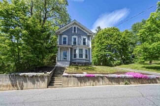 18 Winter St, Newport, NH 03773