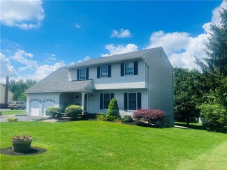 2614 Meadow Lane Dr, Easton, PA 18040