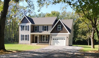209 Timberlakes Ln, Clear Brook, VA 22624