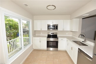 1576 Jameson Dr, Virginia Beach, VA 23464