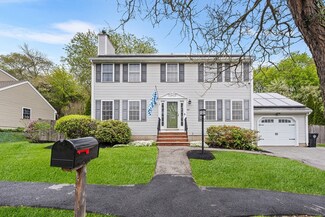 40 Station Rd, Salem, MA 01970