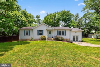 140 Morgan St, Inwood, WV 25428