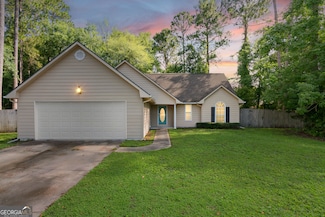 106 Blueberry Ct, Kingsland, GA 31548