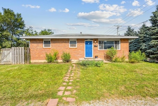 4825 Elks Dr, Columbus, OH 43214