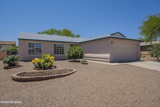 8954 E Pomegranate St, Tucson, AZ 85730