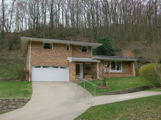 5110 Carlton Dr, Charleston, WV 25304