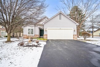27 English Station Rd, Rochester, NY 14616