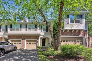 20 Goodwin Cir Unit 20, Hartford, CT 06105