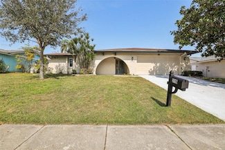 3116 Swan Ln, Safety Harbor, FL 34695