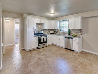 2744 SW 82nd St, Oklahoma City, OK 73159