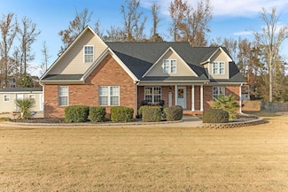 137 Stonehedge Dr, Inman, SC 29349